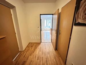 Pronájem bytu 3+kk, Jesenice, V Lázních, 60 m2