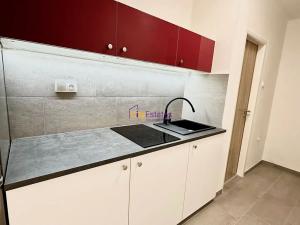Prodej bytu 2+kk, Praha - Hloubětín, Poděbradská, 39 m2