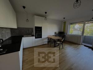Pronájem bytu 2+kk, Praha - Michle, Hadovitá, 50 m2