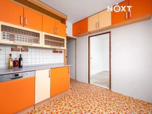 Prodej bytu 4+1, Hostinné, Sídliště, 87 m2