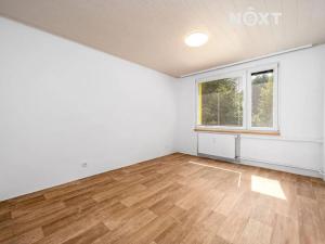 Prodej bytu 4+1, Hostinné, Sídliště, 87 m2