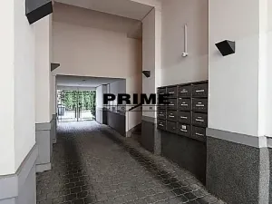 Pronájem bytu 2+kk, Praha - Vinohrady, Belgická, 60 m2