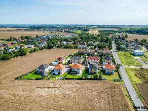 Prodej rodinného domu, Veleň, Sněžná, 144 m2