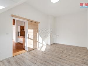 Pronájem bytu 2+kk, Chlumec, Ústecká, 65 m2