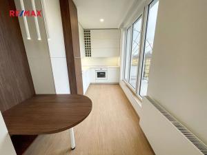 Prodej bytu 1+kk, Praha - Libeň, náměstí Dr. Václava Holého, 29 m2