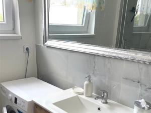 Pronájem bytu 1+kk, Roztoky, 10 m2