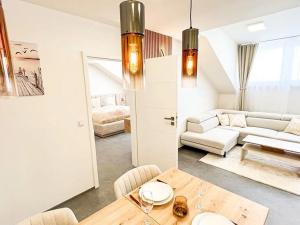 Pronájem bytu 2+1, Praha - Smíchov, Zubatého, 74 m2
