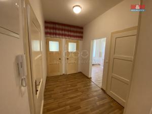Pronájem bytu 2+1, Olomouc - Neředín, Čechova, 51 m2