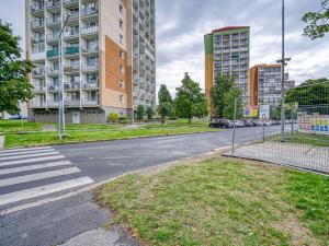 Pronájem bytu 2+1, Chomutov, Bezručova, 55 m2