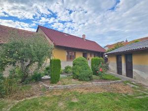 Prodej rodinného domu, Žiželice, Tylova, 107 m2