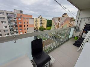 Pronájem bytu 2+kk, Praha, U pramene, 50 m2