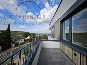 Pronájem bytu 1+kk, Praha - Velká Chuchle, Na hvězdárně, 35 m2