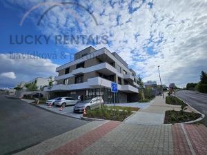 Pronájem bytu 1+kk, Praha - Velká Chuchle, Na hvězdárně, 35 m2