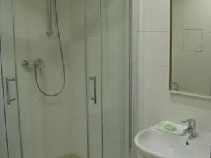 Pronájem bytu 1+kk, Praha - Letňany, Kadečkové, 32 m2
