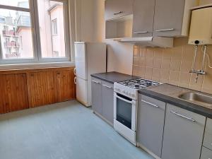 Pronájem bytu 1+1, Praha - Podolí, Podolská, 40 m2