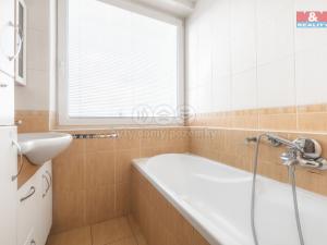 Prodej bytu 3+1, Huštěnovice, 84 m2
