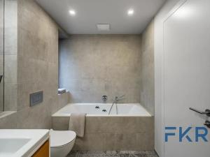 Prodej bytu 4+kk, Praha - Libeň, Zenklova, 97 m2