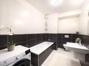 Pronájem bytu 2+kk, Praha - Dolní Měcholupy, Honzíkova, 54 m2