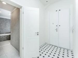 Prodej bytu 3+kk, Praha - Vinohrady, U Kanálky, 97 m2
