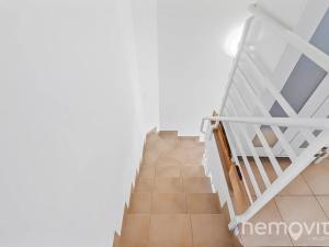 Prodej bytu 2+kk, Nehvizdy, Pražská, 66 m2