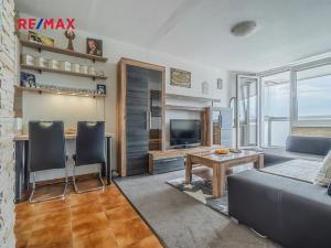 Pronájem bytu 2+kk, Praha - Horní Měcholupy, Milánská, 49 m2