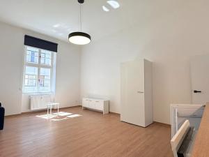 Pronájem bytu 2+kk, Brno, Poštovská, 74 m2