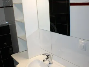 Pronájem bytu 2+kk, České Budějovice, Husova tř., 57 m2