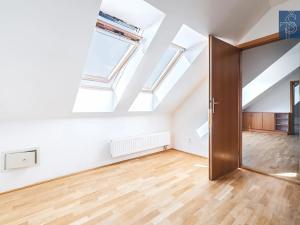 Prodej bytu 3+1, Praha - Nusle, Jaurisova, 104 m2