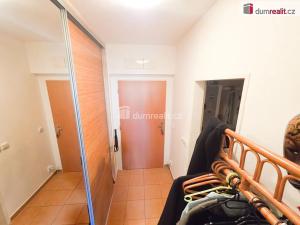 Prodej bytu 1+kk, Hostivice, B. Němcové, 33 m2