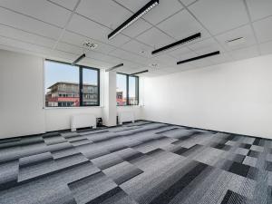 Pronájem kanceláře, Praha - Strašnice, Vinohradská, 372 m2
