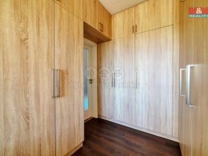 Prodej bytu 3+1, Tachov, Zárečná, 63 m2