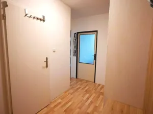Pronájem bytu 2+kk, Beroun, Košťálkova, 41 m2
