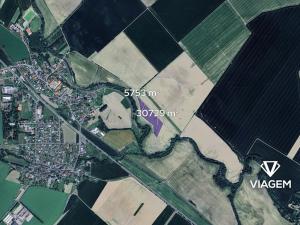 Prodej podílu pole, Holasovice, 22403 m2
