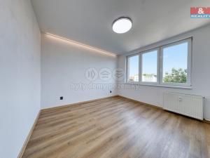 Prodej bytu 3+1, České Budějovice, Větrná, 64 m2