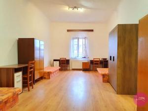 Pronájem bytu 2+1, Olomouc, Dolní náměstí, 90 m2