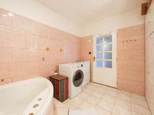 Prodej bytu 3+1, Praha - Libuš, Na domovině, 75 m2