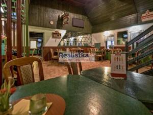 Prodej restaurace, Tisá, 174 m2