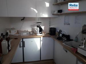 Pronájem obchodního prostoru, Liberec, nám. Šaldovo, 10 m2