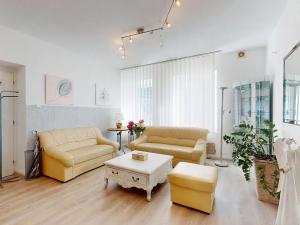 Pronájem komerční nemovitosti, Benešov, Hráského, 67 m2