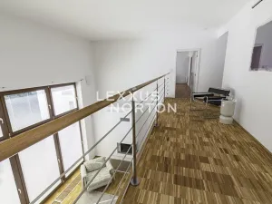 Prodej vily, Praha - Břevnov, Loutkářská, 452 m2