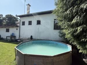 Prodej rodinného domu, Praha - Satalice, K nádraží, 79 m2