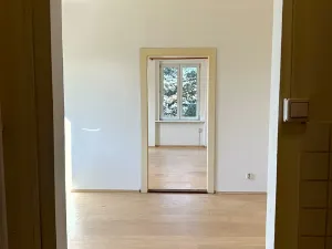Pronájem bytu 2+1, Teplice, Souběžná, 58 m2
