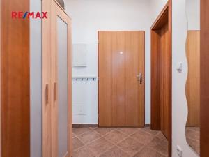 Pronájem bytu 1+kk, Praha - Žižkov, Husitská, 41 m2