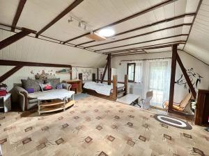 Prodej rodinného domu, Sezemice, 200 m2
