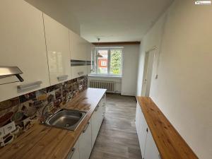 Pronájem bytu 3+1, Liberec, Purkyňova, 64 m2