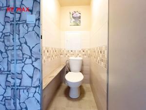 Pronájem bytu 2+kk, Praha - Hostivař, plukovníka Mráze, 40 m2