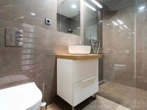 Pronájem bytu 1+kk, Praha - Karlín, Peckova, 27 m2