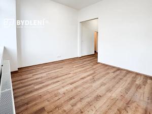 Pronájem bytu 2+kk, Teplice, Benešovo náměstí, 45 m2