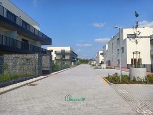 Pronájem bytu 1+kk, Beroun, Na Morákově, 29 m2