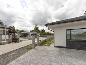 Prodej rodinného domu, Mukařov, 125 m2